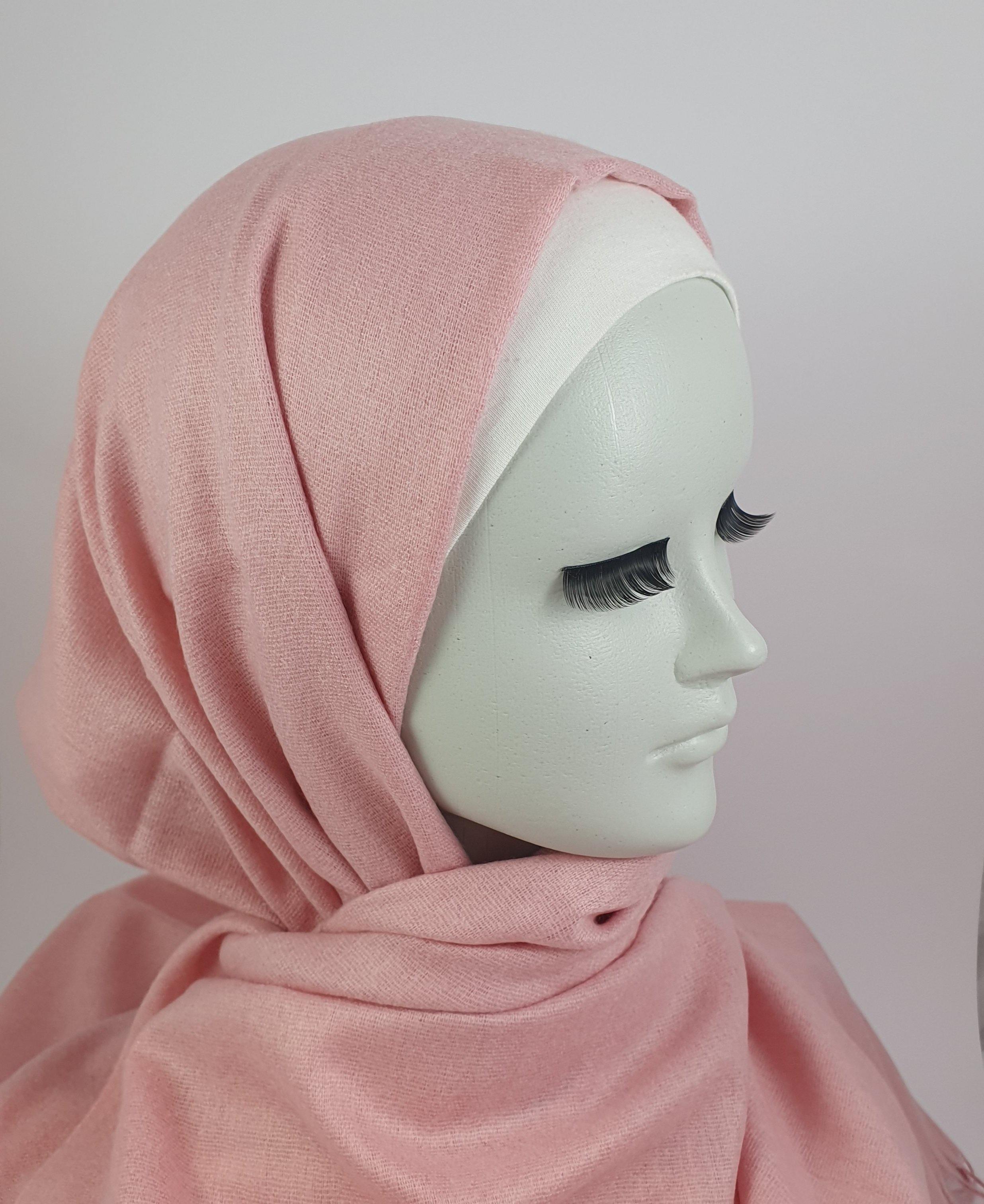 Blush Cashmere Hijab - Scarvista