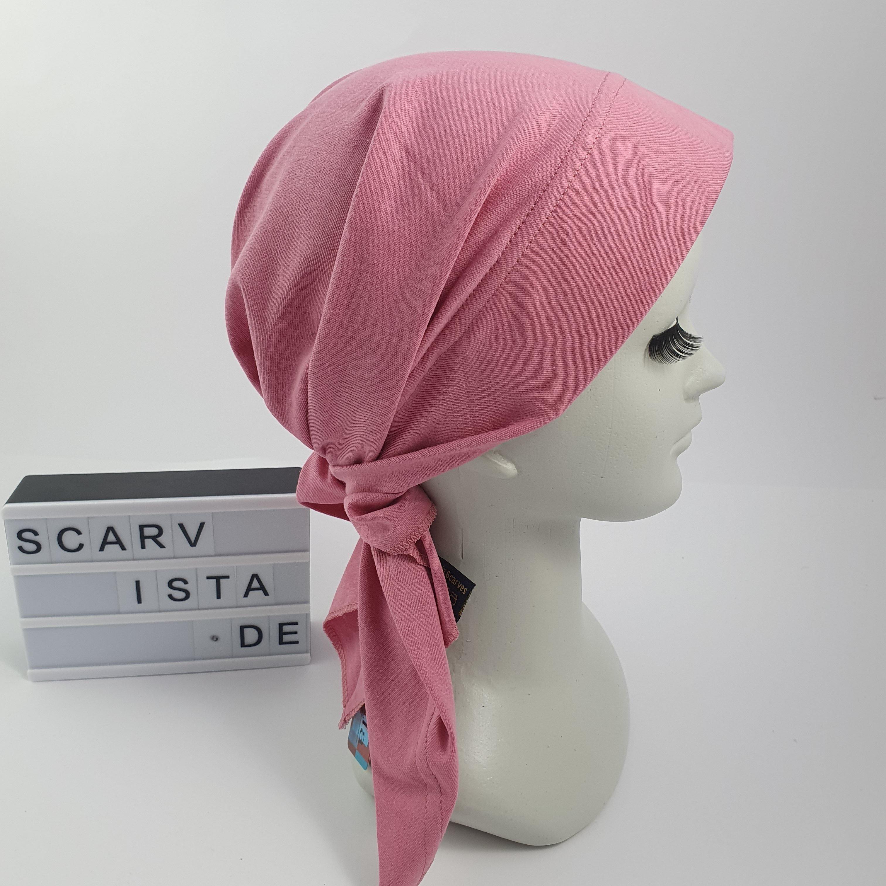 String Under Hijab - Scarvista